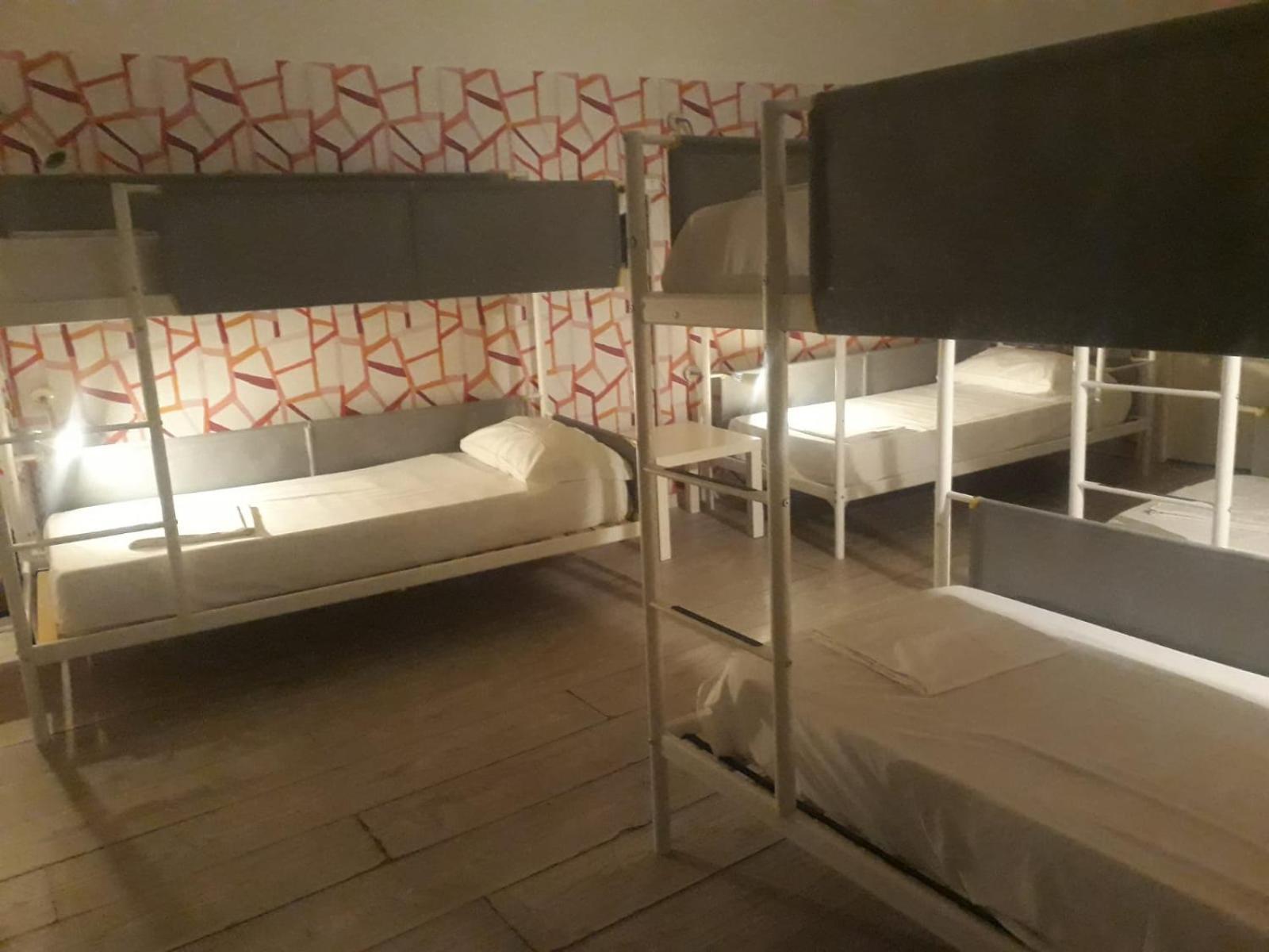 Balarm - Hostel And Bar パレルモ エクステリア 写真