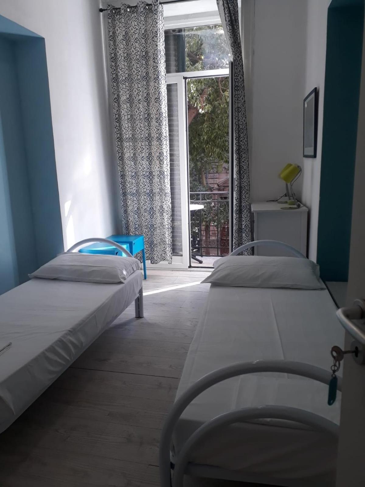 Balarm - Hostel And Bar パレルモ エクステリア 写真